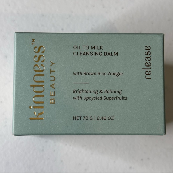 BNIB Oil to Milk Cleansing Balm - Green - Picture 1 of 7